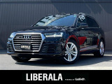 アウディ Q7