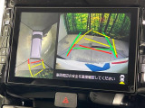 【パノラマモニター】専用のカメラにより、上から見下ろしたような視点で360度クルマの周囲を確認することができます☆死角部分も確認しやすく、狭い場所での切り返しや駐車もスムーズに行えます。