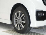 認定中古車では、厳しいHonda認定基準をクリアした厳選されたHonda認定中古車のみ、取り扱っております。「ご購入前の安心」「納車後の信頼」を車両と一緒に提供しております。