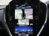 車両を真上や斜め上から見たような表示も採用し、運転席からは見えにくい部分をリアルタイムに確認できるため安心です。トップ、フロント、サイド、リヤの各ビュー表示を切り替え表示可能です。