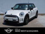当店の在庫をご覧頂きありがとうございます。MINI正規ディーラーとして厳選された認定中古車を展示・販売しておりますので安心してお車をご検討頂けます。