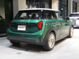 現車確認のご来店予約等もお待ちいたしております。お気軽にTEL 0078-6002-369993(無料)MINI一宮まで!