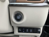 ボタン1つでエンジンを始動【キーレスプッシュスタート】!イモビライザーも標準装備です。