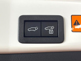 【パワーバックドア】スマートキーや運転席のボタンを押すだけでリアゲートが自動で開閉します!荷物を持っている時や、高い位置にあるバックドアを閉める際に便利な機能です♪