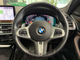 ☆ お車は内外装とも常駐している専門業者が自拠点にて丁寧に仕上げさせて頂きご納車させて頂きます。ご納車前の整備から最終の内外装仕上げやイノベクションコーティングまで、自拠点内ですべて仕上がります。