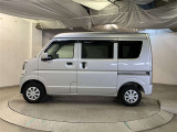 1年間の走行距離無制限のロングラン保証付きです。全国のトヨタテクノショップで保証修理が可能。追加で2年間・3年間の延長も可能です。
