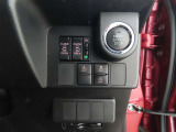 両側電動のスライドドアで楽々スムース!運転席からも開閉の操作もできます♪キーのスイッチひとつで自動開閉できる便利な機能もついてます♪