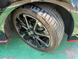 タイヤサイズ205/50R17です。