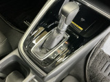 発進時から滑らかに加速する無段階変速のCVTはストップ&ゴーの多い街の中も快適です
