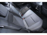 ・F SPORT専用ブラック塗装オート電動格納式ドアミラー(メモリー機能付)・F SPORT専用20インチアルミホイール(スーパーグロスブラックメタリック塗装)※ブラック塗装選択可