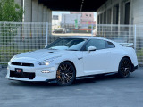 00モデルGT-R35入庫致しました。仕入れ専門スタッフが厳しい目と経験で入庫致しました1台になります。是非、ご来店して現車をご覧になってください。スタッフ一同お待ちしております。