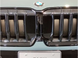 【キドニーグリル】BMWは約90年もの間、ほぼ全ての車両にひと目でBMWだと分かるこの特徴的なフロントグリルが備えられ、デザイン・アイコンとして親しまれてきました。