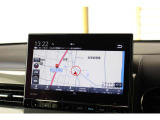 ナビはホンダ純正LXU-247NBi。フルセグTVやDVDも視聴出来ます。Bluetooth接続をすれば音楽再生のみならずスマートフォンならばハンズフリー通話も可能です。