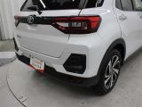 車線変更時の後方確認をアシストするブラインドスポットモニター(BSM)、自車後側方から接近してくる車両を検知し、注意を喚起するRCTA(リヤクロストラフィックアラート)が装備されています。