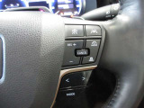 ミリ波レーダーと単眼カメラで、車速に応じた車間距離を保ちながら追従走行を支援します。(全車速追従機能付)