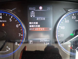 エマージェンシーブレーキは、前方の車両や歩行者を検知し衝突の可能性が高まると自動的に緊急ブレーキを作動させ衝突時の被害や傷害を軽減してくれますので安心です♪