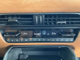 【エアコン/シートヒーター/シートベンチレーション】オート式エアコンは操作性もバッチリ!運転席助手席にはシートヒーターが、座面と背もたれをすばやく温め、寒い時期にも快適な運転環境を提供します。