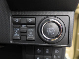 当社は購入後のアフターケアを大切にしております。納車後、1ヶ月無料点検、半年ごとにあんしん点検、12ヶ月法定点検の誘致をします。また車検までの点検をセットにした『ワンダフルパスポート』を販売中です。