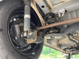 お車を安心してお乗りいただく為には、足回りの定期点検が欠かせません。サービスサポート(有償保証)では無料点検もご提供しており、安心のカーライフをお過ごしいただけるサポート体制が整っています。
