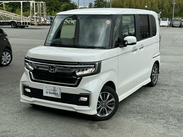 ホンダ N-BOXカスタム 