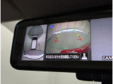 前後左右4つのカメラを合成して上から見ているような感覚で駐車を行っていただけます♪
