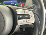 【アダプティブ・クルーズ・コントロール】予め設定した車速内でクルマが自動的に加減速。 前走車との適切な車間距離を維持しながら追従走行し、高速道路でのドライバーの疲労を軽減してくれる嬉しい機能付♪