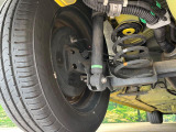お車を安心してお乗りいただく為には、足回りの定期点検が欠かせません。サービスサポート(有償保証)では無料点検もご提供しており、安心のカーライフをお過ごしいただけるサポート体制が整っています。