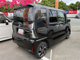 何かあった時のためにJAFがおすすめです!車のトラブルはもちろん、会員優待サービスが豊富ですのでトラブルがなくても魅力がありますよ♪