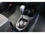 従来のATに比べ変速ショックの少ないCVT。シフトの操作はAT車と同じです。