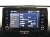 ディスプレイオーディオ装着車。 スマホアプリのマップや、音楽アプリなどをディスプレイオーディオ上に表示して利用できます。