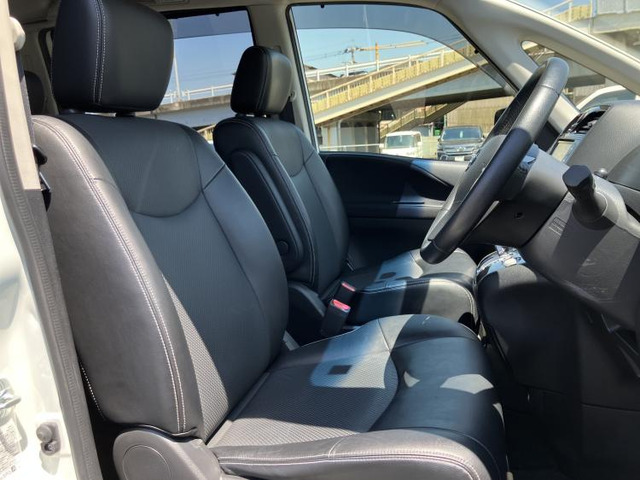 日産 セレナ 2.0 ハイウェイスター Vセレクション+Safety II S-HYBRID