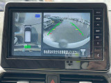上から見たような画像で車庫入れなどに便利なアラウンドビューモニター