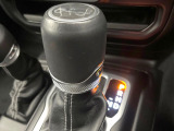 ●シフトノブの使用感も少なく、良好な状態です。