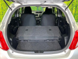 普段のお買い物や通勤、送迎等に十分な荷室スペースを確保しております。セカンドシートを倒すと、大きな荷物の積載も可能です♪