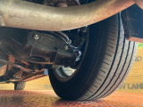 お車を安心してお乗りいただく為には、足回りの定期点検が欠かせません。サービスサポート(有償保証)では無料点検もご提供しており、安心のカーライフをお過ごしいただけるサポート体制が整っています。