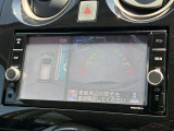 【アラウンドビューモニター】上空から見下ろしているかのような映像で駐車をサポート。安心です。