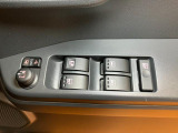 電動格納ミラー、パワーウインドウ
