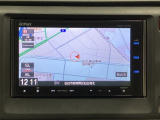ナビゲーションは、フルセグTV対応のGathers純正メモリーナビを搭載しています。ナビに曲を記憶させるミュージックサーバー使用時は、別途SDカードが必要になります。