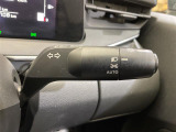 【オートライト(AUTO)】外の明るさをシステムが感知して、自動でヘッドライトが点灯します!ヘッドライトをつけ忘れを防ぐ便利機能です。
