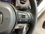クルーズコントロールを装備しています。高速道路などで一定の速度で走ってくれるので運転が楽ですよ!速度を設定できますので、スピードの出しすぎにも注意できます。