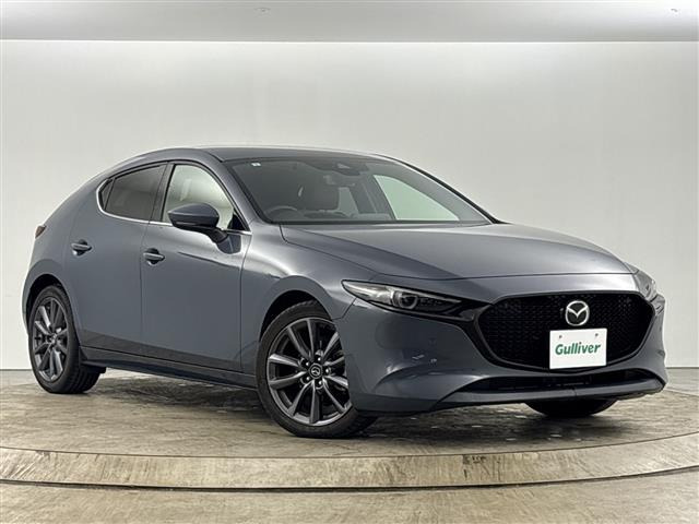 MAZDA3ファストバック 2.0 20S バーガンディ セレクション 4WD 本革シート