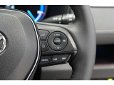 高速道路を頻繁に利用する方におすすめのレーダークルーズコントロール。前を走っている車との適切な距離を保って走行してくれます。長距離運転の疲労感も違いますよ。適度な休憩も忘れずに★