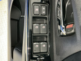 ご納車までの期間ですが、県内のお客様は1,2週間、県外のお客様は2,3週間ほどでご納車が可能となります。但し、お支払いや書類の状況によっては多少の前後もありますので、その際には何卒ご了承下さい。