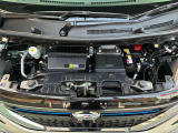 エンジンルームも綺麗です。日産整備士がしっかり整備をしてお渡しします