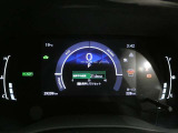 メーターの視認性もよく安全運転ができます。