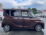 両側オートスライドドア装備!運転席やドアのスイッチ、リモコンキーでも開閉操作できるので便利ですよ!