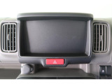 オーディオレス仕様車ですので、お客様好みのナビゲーションやオーディオが装着可能です。