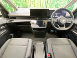 セレナ 1.4 e-POWER ハイウェイスターV 