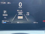 メーター内のディスプレイには運転をサポートするさまざまな情報を表示。