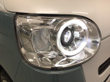 【LEDヘッドライト】明るい光が瞬時に立ち上がり、必要な場所を均一に照らします。寿命も長く省エネで、スタイリッシュなデザインは現代の主流です♪